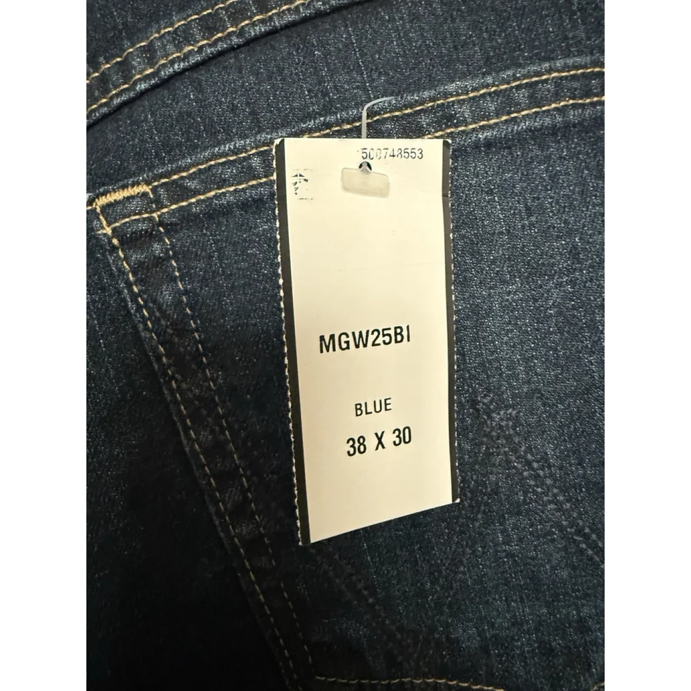 Wrangler Jeans Men's Size 38x30 Regular Fit Denim Straight Leg Stretch‎ NWT